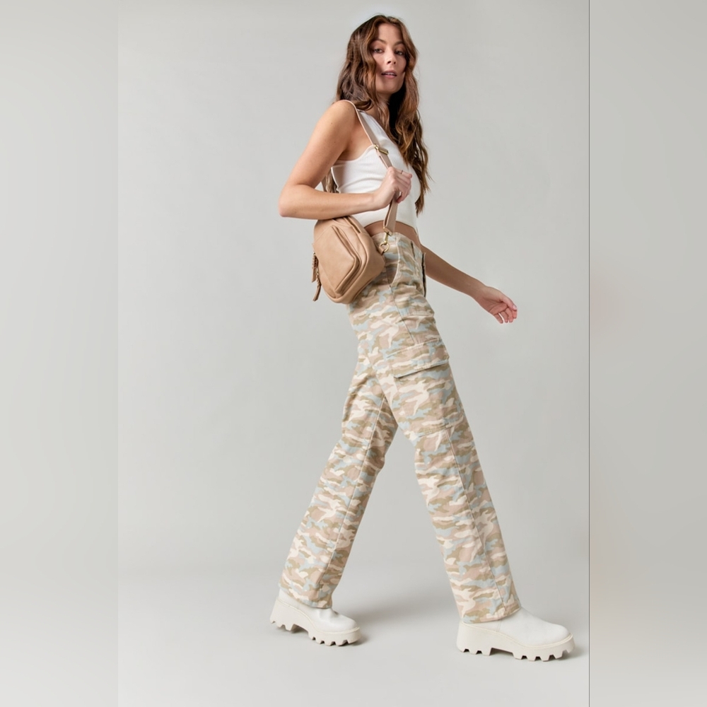 NWT Francesca's Blue Rain Shanon Multi Tan Camo Cargo Casual Pants